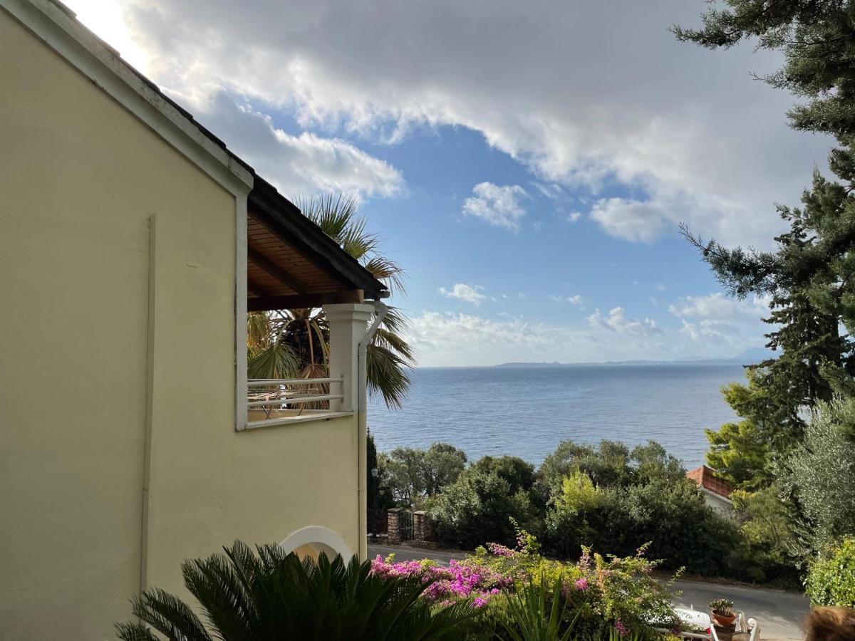 برباتي Mediterranean View Hotel المظهر الخارجي الصورة