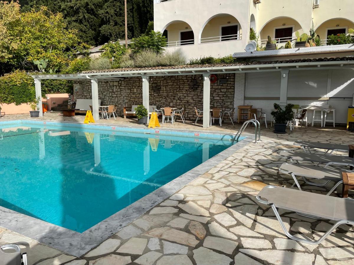 برباتي Mediterranean View Hotel المظهر الخارجي الصورة