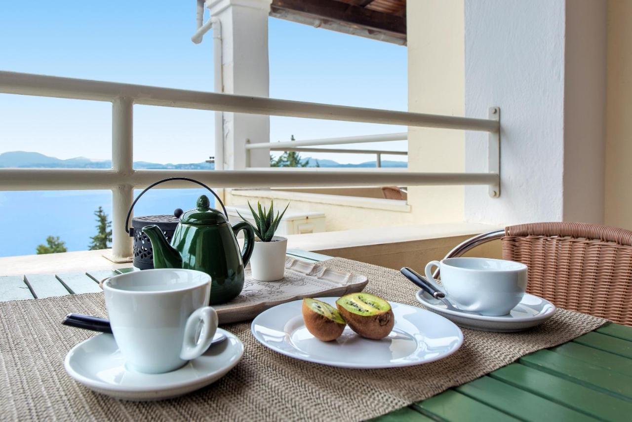 برباتي Mediterranean View Hotel المظهر الخارجي الصورة